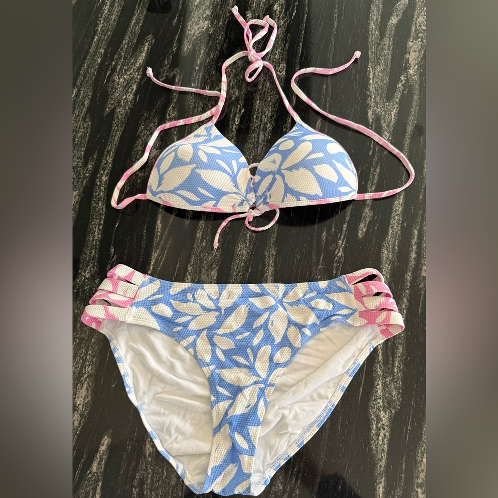 Body Glove Petals in periwinkle Blue and Pink Bikini